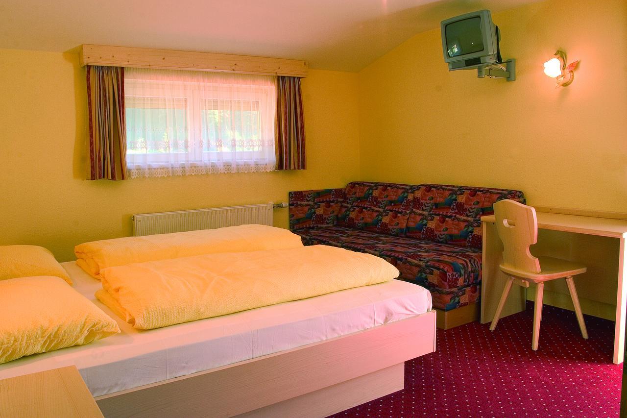 Hotel Bruggerwirt Anterselva di Mezzo Esterno foto